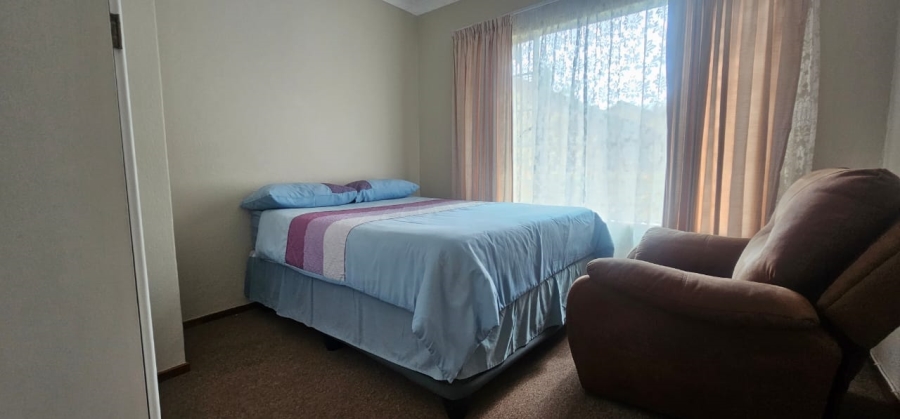 3 Bedroom Property for Sale in Safari Gardens North West